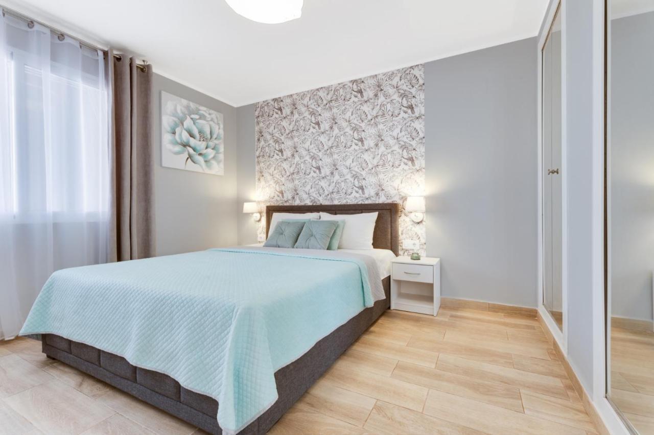 Lel Apartament Torrevieja Eksteriør bilde
