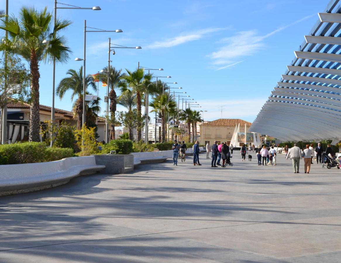 Lel Apartament Torrevieja Eksteriør bilde